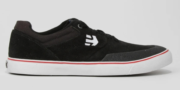 Asfalt under sålerne – Etnies sko og skaterens nye hverdag i Danmark